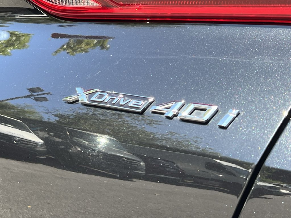 Used 2023 BMW X6 xDrive40i w/ M Sport Package AWD/4WD image 35