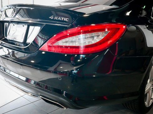 Used 2013 Mercedes-Benz CLS 550 4MATIC image 11