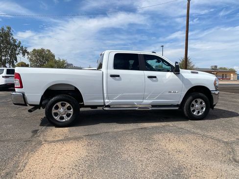 Used 2024 RAM 2500 Big Horn AWD/4WD image 5