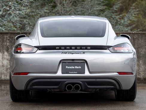 Used 2018 Porsche 718 Cayman S image 10