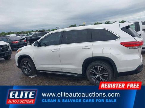 Used 2018 Toyota Highlander Plus image 28