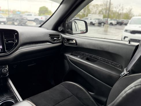 Used 2025 Dodge Durango R/T image 17