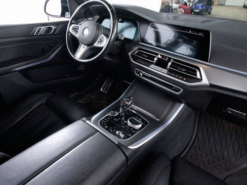 Used 2022 BMW X5 xDrive45e image 25