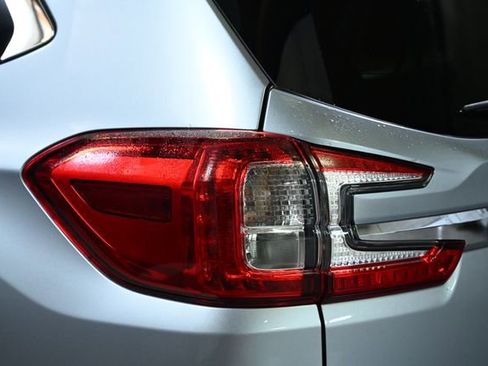 Certified 2023 Subaru Ascent Limited image 18