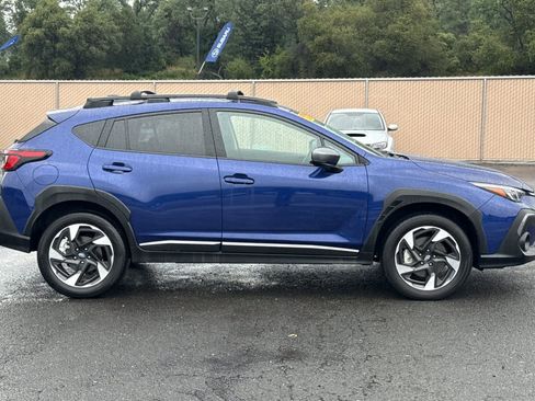 Used 2025 Subaru Crosstrek 2.5i Limited AWD/4WD image 2