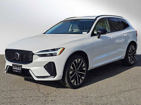 New 2026 Volvo XC60 B5 Ultra w/ Climate Package AWD/4WD image 7
