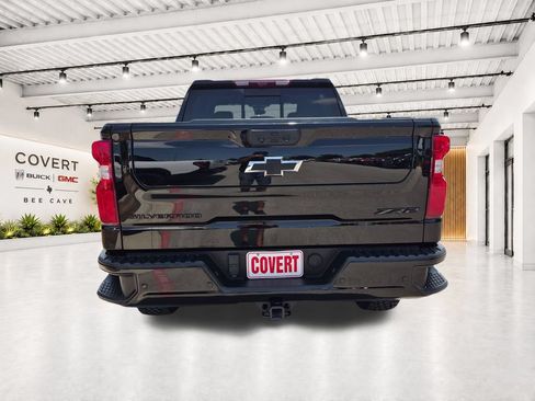 Used 2025 Chevrolet Silverado 1500 ZR2 w/ Technology Package AWD/4WD image 10