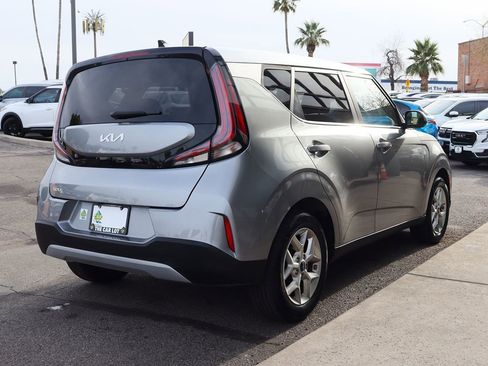 Used 2024 Kia Soul LX w/ Option Group 015 image 13