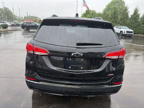 Used 2023 Chevrolet Equinox RS FWD image 4
