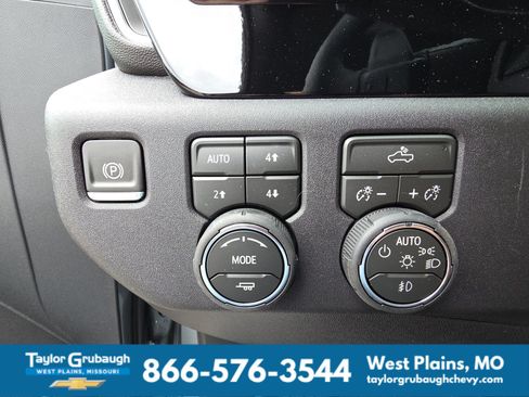 New 2026 Chevrolet Silverado 1500 RST w/ Convenience Package II AWD/4WD image 21