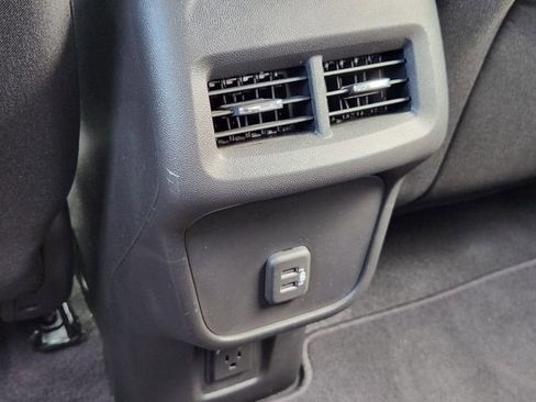 Certified 2022 Chevrolet Equinox LT FWD image 22
