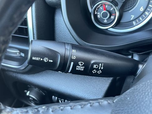 Used 2022 RAM 1500 Laramie image 40