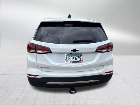 Used 2024 Chevrolet Equinox LT AWD/4WD image 6