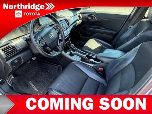 Used 2016 Honda Accord Sport image 5