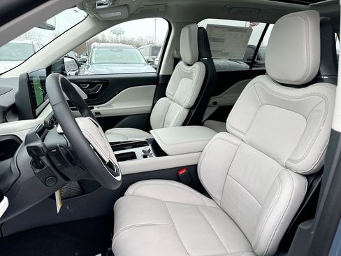 New 2026 Lincoln Aviator Reserve AWD/4WD image 20