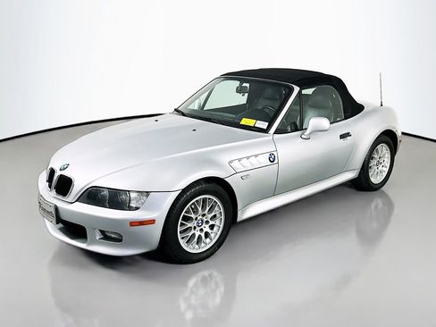 Used 2001 BMW Z3 2.5i RWD image 3