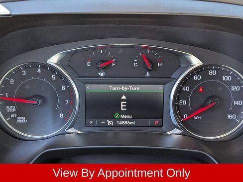Used 2025 Chevrolet Blazer LT FWD image 16