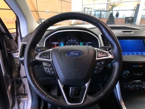 Certified 2020 Ford Edge SEL w/ Convenience Package image 13