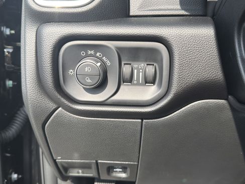 New 2026 RAM 2500 Laramie w/ Night Edition image 35