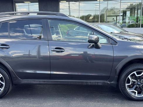 Used 2017 Subaru Crosstrek 2.0i Limited w/ Popular Package #2 AWD/4WD image 10