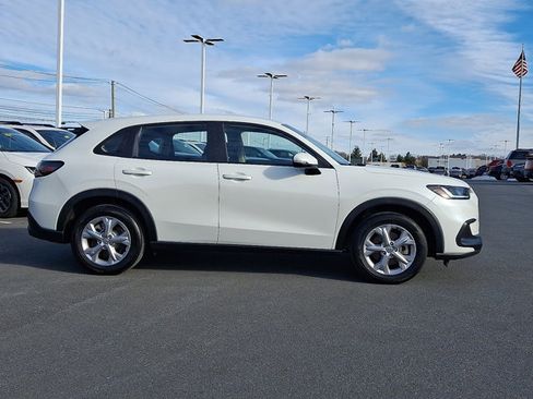 Certified 2024 Honda HR-V LX image 7