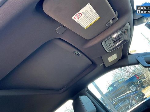 Used 2022 GMC Sierra 2500 Denali w/ Denali Black Diamond Edition image 21