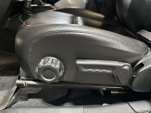 Used 2020 Jeep Wrangler Unlimited Rubicon AWD/4WD image 18