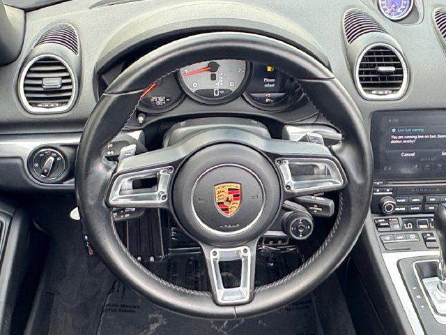 Used 2017 Porsche 718 Boxster S RWD image 21