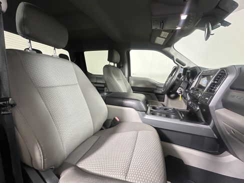 Used 2020 Ford F350 XLT w/ XLT Premium Package AWD/4WD image 23