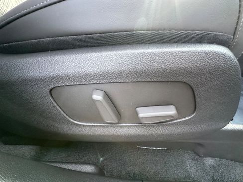 New 2026 Kia Carnival EX image 26