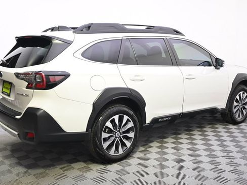 Certified 2025 Subaru Outback Limited AWD/4WD image 7
