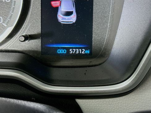 Used 2019 Toyota Corolla SE image 16