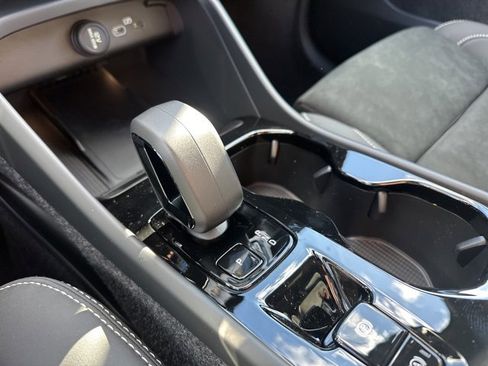 New 2026 Volvo XC40 B5 Ultra w/ Climate Package image 14