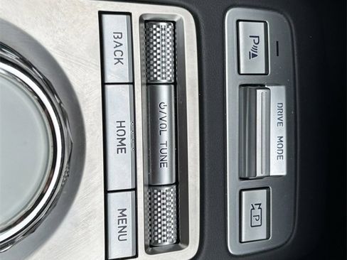 Used 2025 Genesis GV70 2.5T image 29