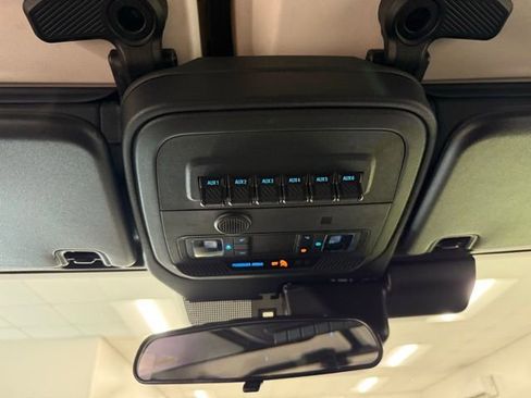 New 2026 Ford Bronco Badlands image 19