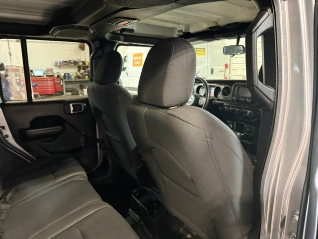 Used 2020 Jeep Wrangler Unlimited Sport AWD/4WD image 15