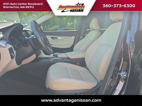 Used 2021 INFINITI QX50 Luxe w/ Cargo Package FWD image 22