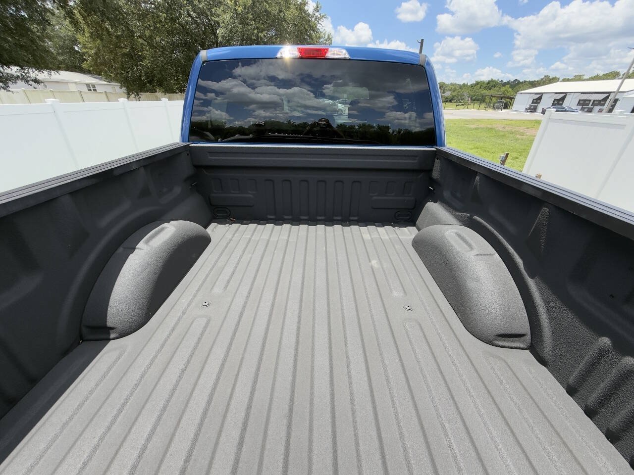 Used 2018 Ford F150 XLT AWD/4WD image 9