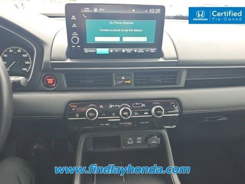 Certified 2025 Honda Pilot Touring image 10