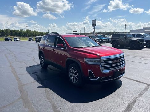 Used 2023 GMC Acadia SLT FWD image 7
