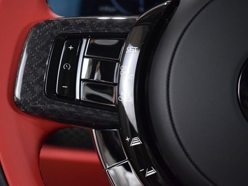 New 2026 Rolls-Royce Cullinan Black Badge image 28