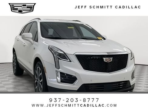 Certified 2025 Cadillac XT5 Sportv w/ Technology Package image 1