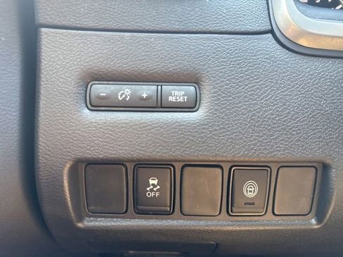 Used 2023 Nissan Murano SV w/ SV Midnight Edition Package AWD/4WD image 19