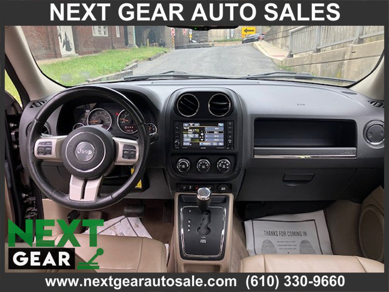 Used 2014 Jeep Patriot Limited w/ Sun/Sound Group AWD/4WD image 11