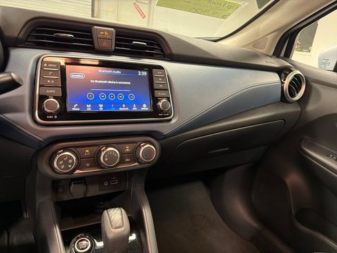 Used 2025 Nissan Versa SV w/ Trunk Package FWD image 33