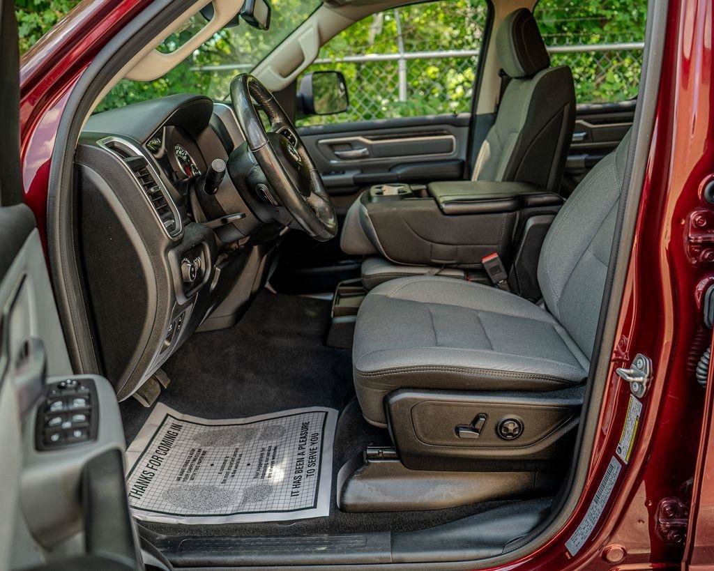 Used 2019 RAM 1500 Big Horn AWD/4WD image 13