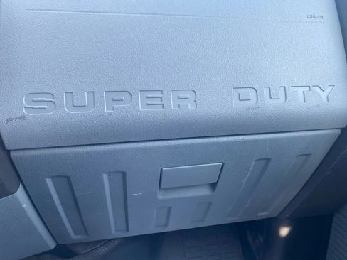 Used 2016 Ford F250 XL w/ XL Appearance Package image 14