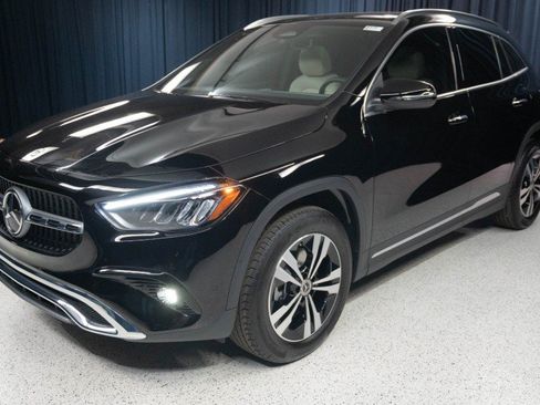 New 2026 Mercedes-Benz GLA 250 image 1