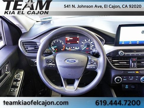 Used 2022 Ford Escape SE image 20
