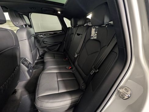 New 2026 Porsche Macan AWD/4WD image 24